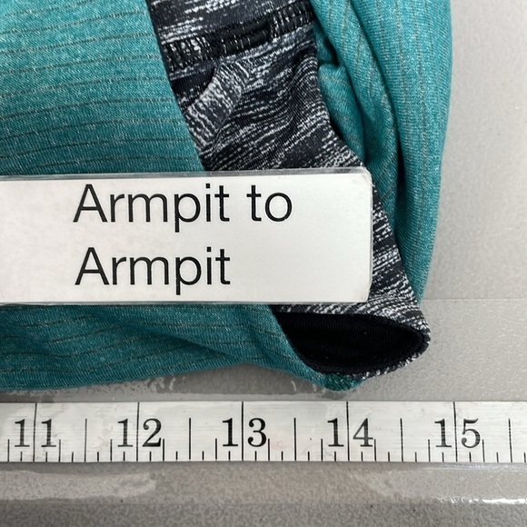 Lululemon Tank Top Women's 8 Green Sleeveless Athletic Built-in Bra - Picture 12 of 13